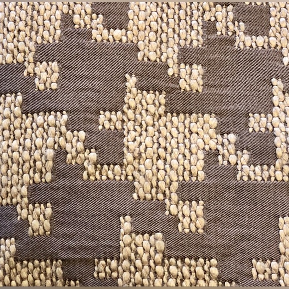 Ann Taylor LOFT Houndstooth Pencil Skirt, Size 6 - Picture 3 of 8